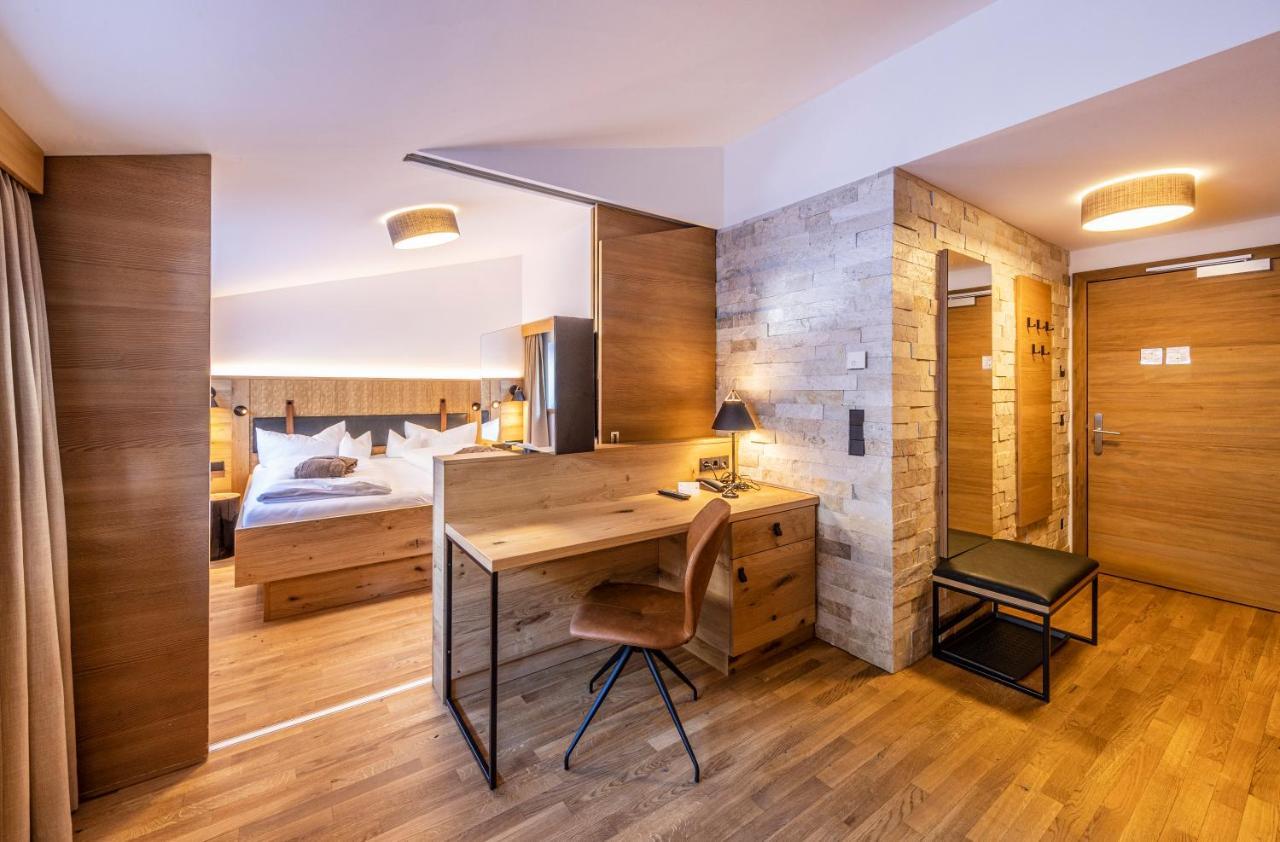 Alpen Hotel Post Au (Vorarlberg) Экстерьер фото