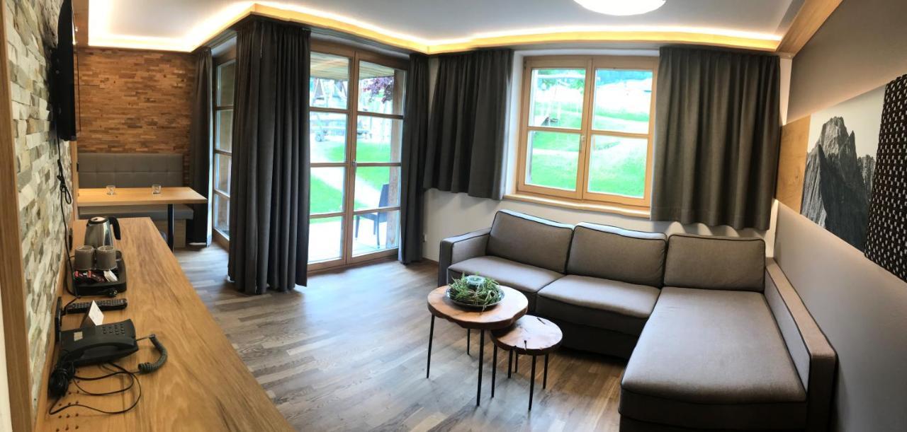 Alpen Hotel Post Au (Vorarlberg) Экстерьер фото