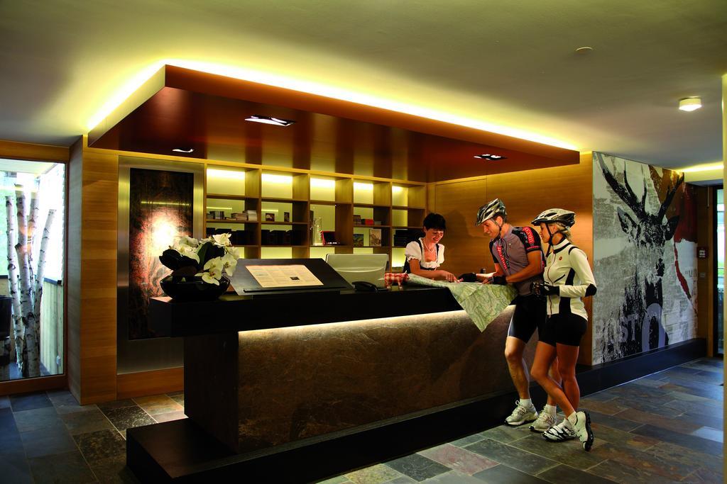 Alpen Hotel Post Au (Vorarlberg) Экстерьер фото